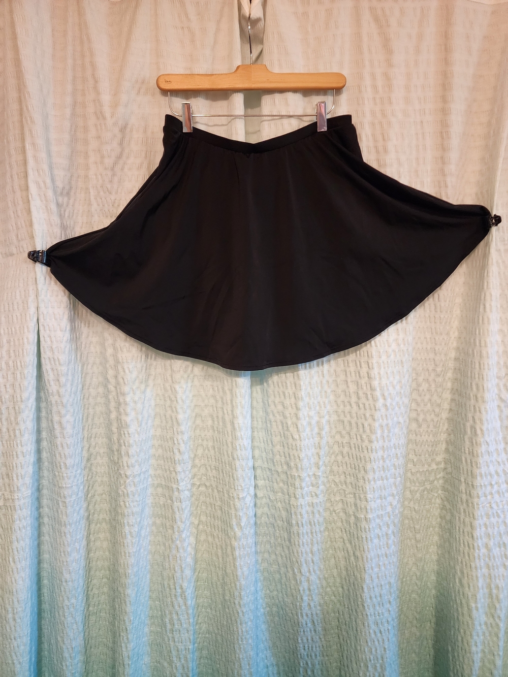 torrid Black Circle Skater Swim Skirt-Sz 1- EUC